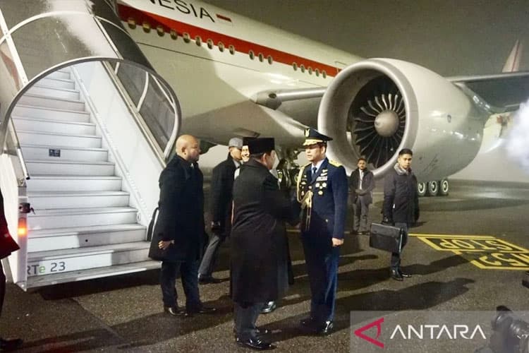 Dari London ke Davos, Prabowo Bersama Putra Didit Hediprasetyo Hadiri Forum Ekonomi Dunia